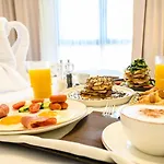 Hotel Emerald 4*
