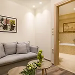Hotel Emerald 4*
