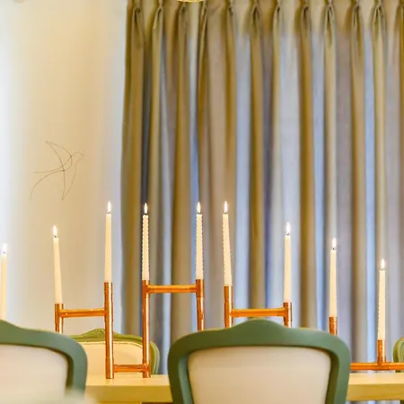 Hotel Emerald 4*