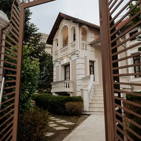 Emerald Ξενοδοχείο 4*