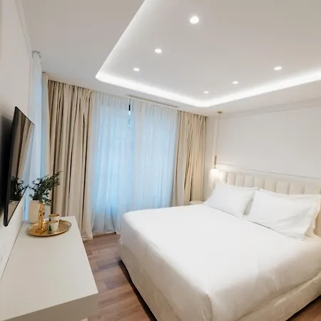 Hotel Emerald 4*