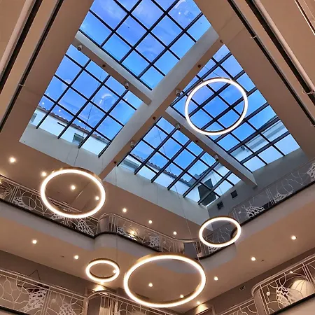 Emerald Szálloda Lerin